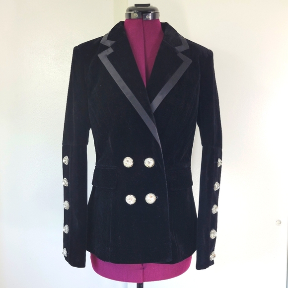 NWOT Velvet blazer with statement buttons. - Picture 1 of 13